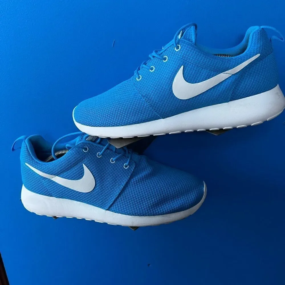 EUC Authentic Nike Rosherun Blue Hero/Sail 511881 411 US 11